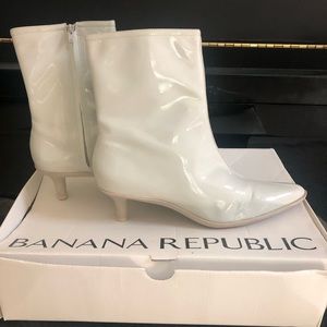 Vintage Banana Republic Off White Chalet Rubber Boots